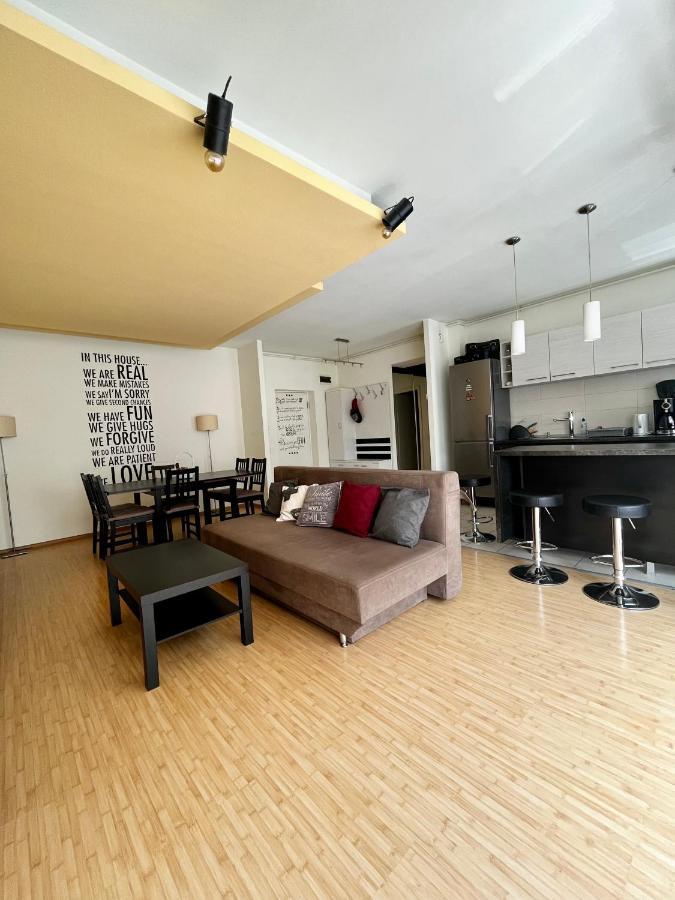 Alpha Apartment Brasov Exterior photo